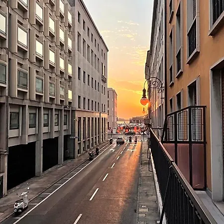 Hotel Hotello Trieste