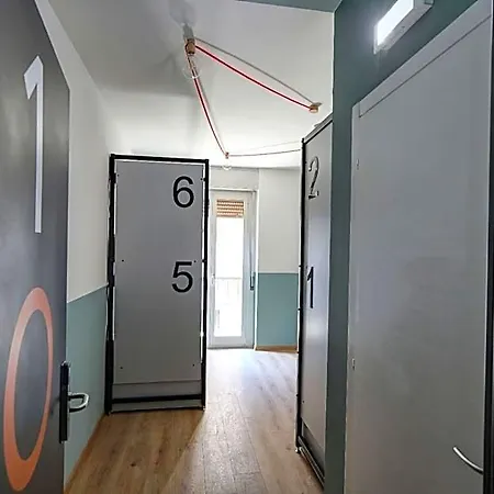 Hotello Hotel